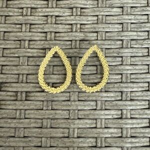 Elegant Gold Teardrop Earrings